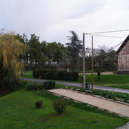 Chambre D'Hotes La Jument Grise Lescheroux ภายนอก รูปภาพ
