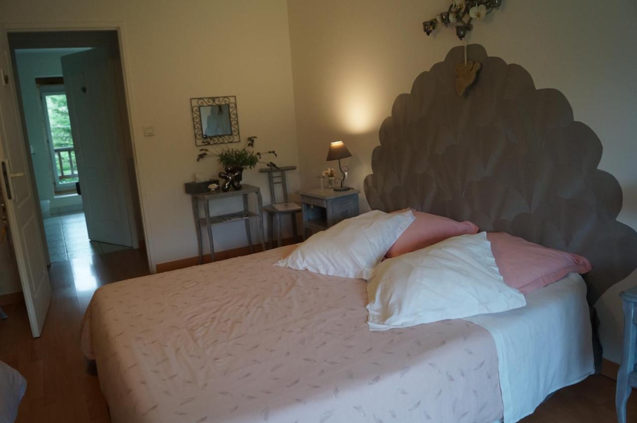 Chambre D'Hotes La Jument Grise Lescheroux ภายนอก รูปภาพ