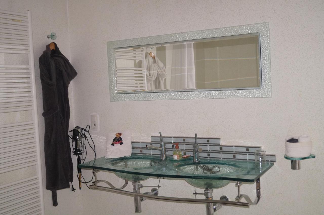 Chambre D'Hotes La Jument Grise Lescheroux ภายนอก รูปภาพ