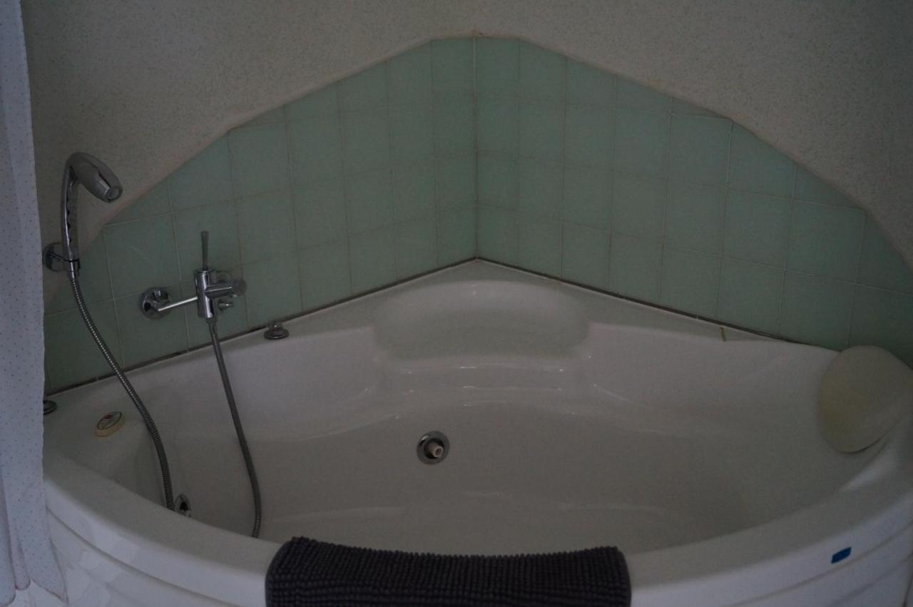 Chambre D'Hotes La Jument Grise Lescheroux ภายนอก รูปภาพ