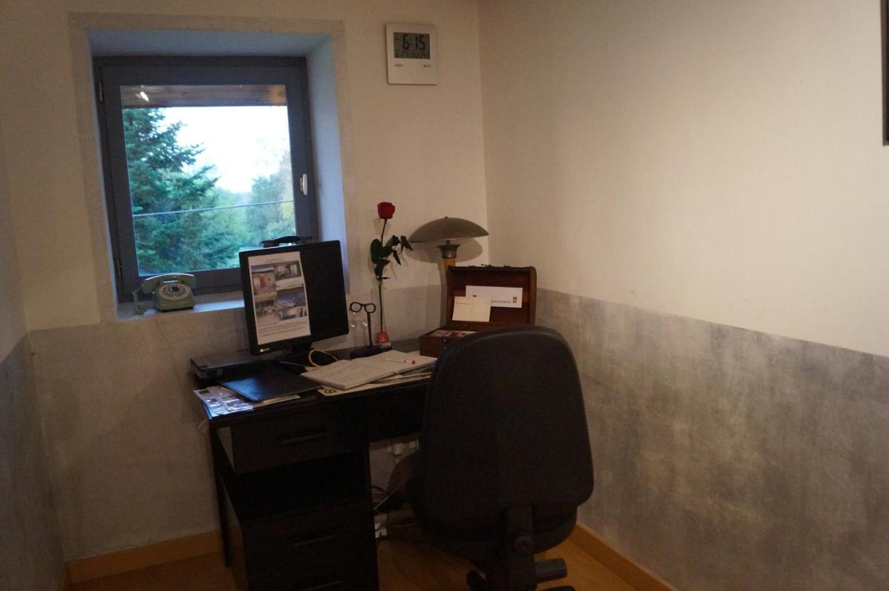 Chambre D'Hotes La Jument Grise Lescheroux ภายนอก รูปภาพ